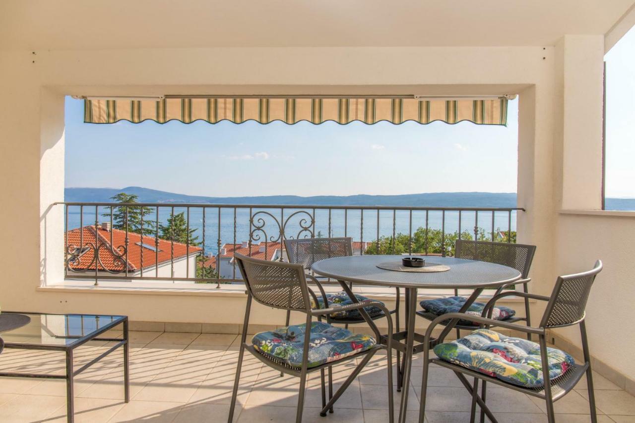 Villa Nika Selce Exterior foto